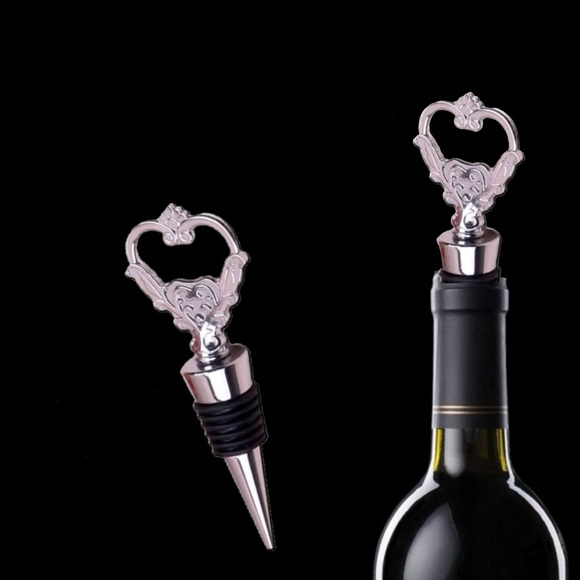 Wine Stopper, Cute Heart Shape, Reusable Wine and Beverage Stopper - Picture 5 of 9